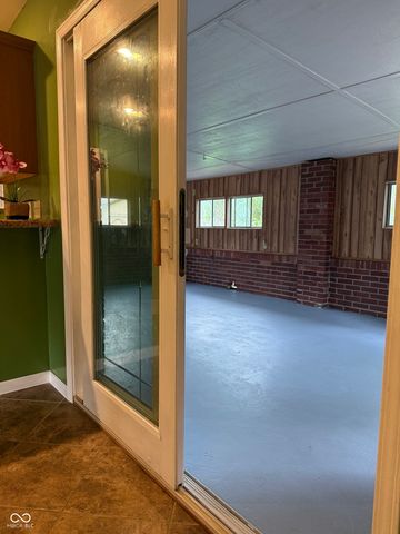 3921 S Olney Street, Indianapolis, IN 46237