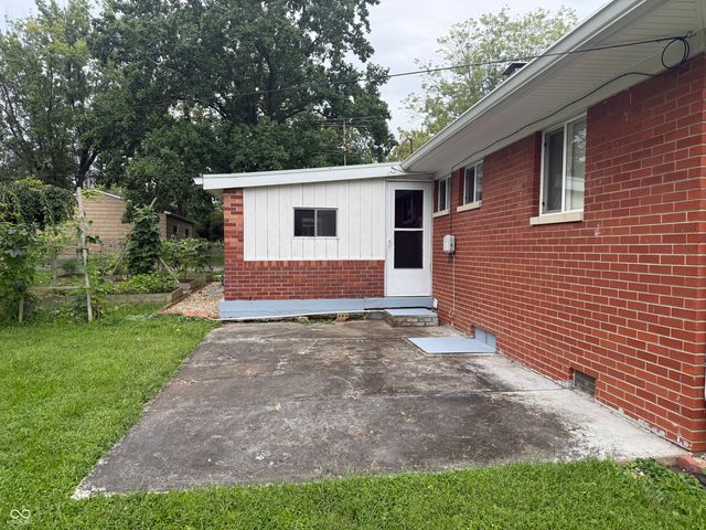 3921 S Olney Street, Indianapolis, IN 46237