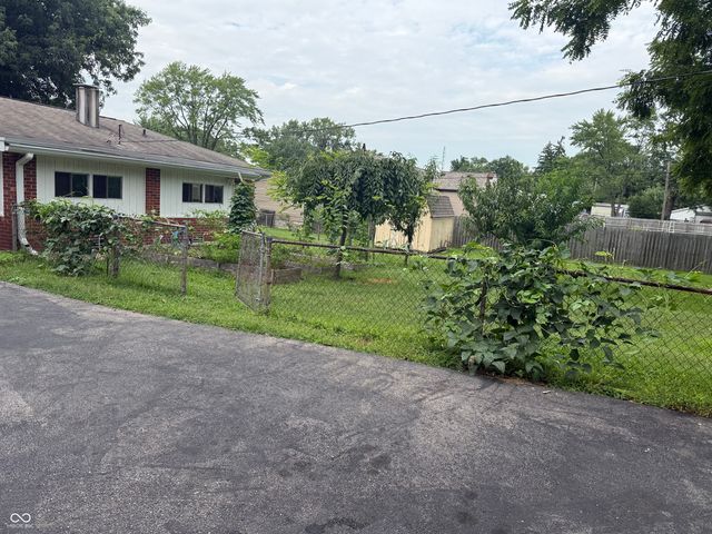 3921 S Olney Street, Indianapolis, IN 46237