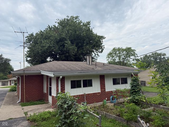 3921 S Olney Street, Indianapolis, IN 46237