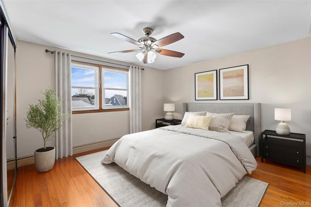 24 Ferndale Drive, Hicksville, NY 11801