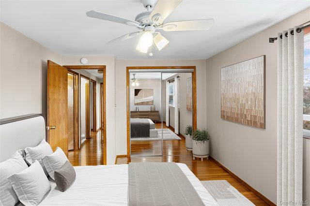 24 Ferndale Drive, Hicksville, NY 11801