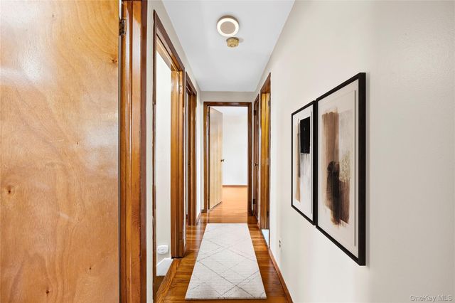 24 Ferndale Drive, Hicksville, NY 11801