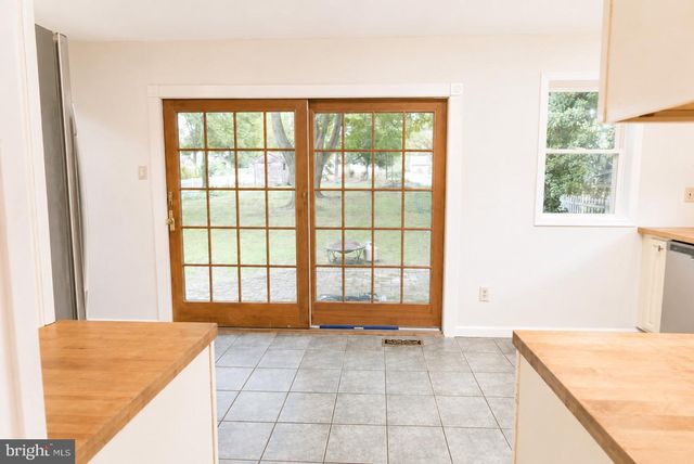 112 SUNNYBROOK RD, Cherry Hill, NJ 08034