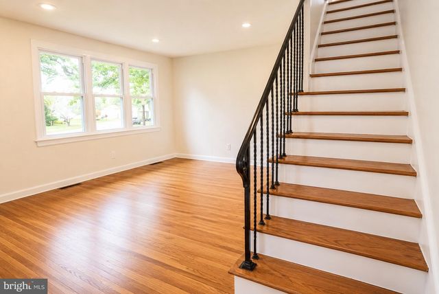 112 SUNNYBROOK RD, Cherry Hill, NJ 08034