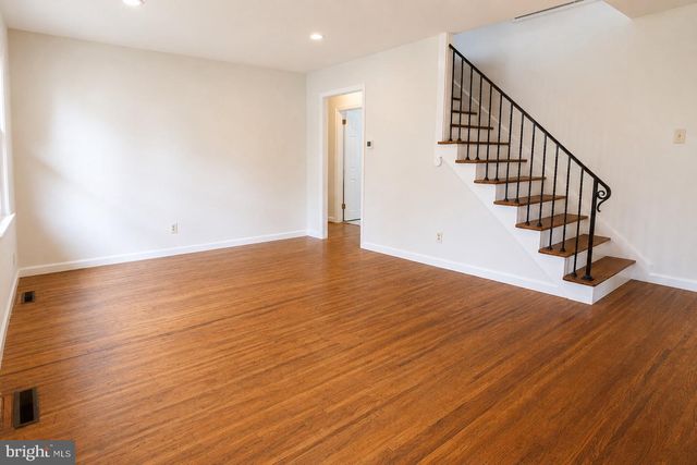 112 SUNNYBROOK RD, Cherry Hill, NJ 08034