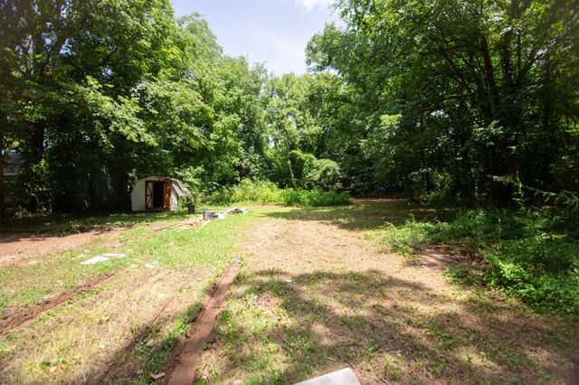 605 Moody St, Shelbyville, TN 37160