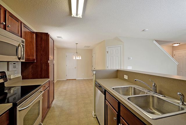 1004 Deerberry Road, Goose Creek, SC 29445