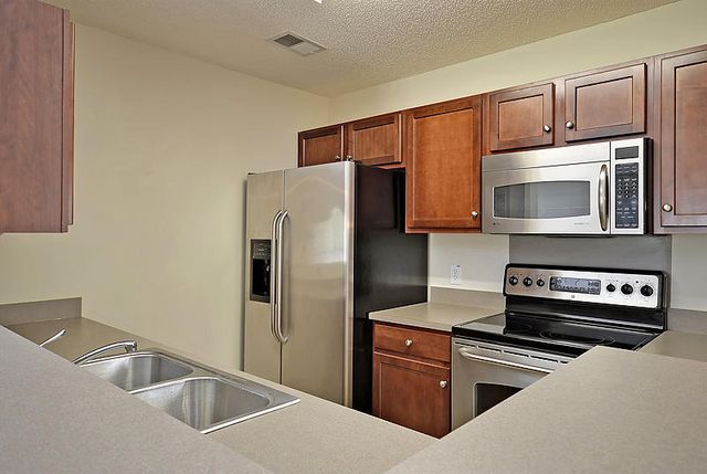 1004 Deerberry Road, Goose Creek, SC 29445