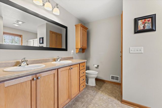 4330 Cedar Ridge LANE, Mount Pleasant, WI 53405