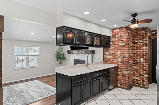 4612 Camellia Lane, North Olmsted, OH 44070