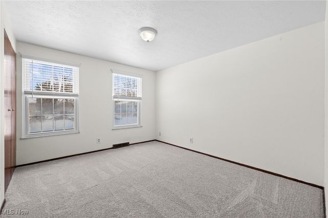 4612 Camellia Lane, North Olmsted, OH 44070