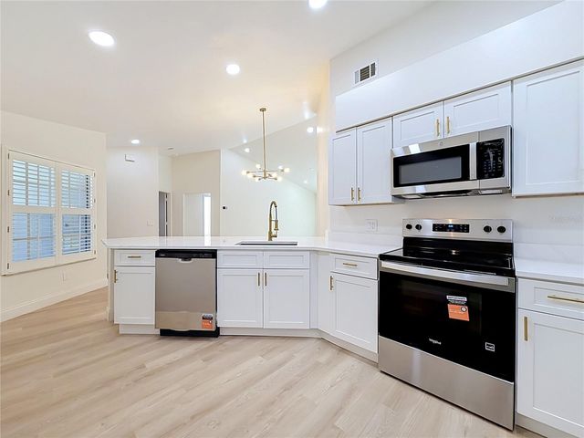 7786 FOX KNOLL PLACE, Winter Park, FL 32792
