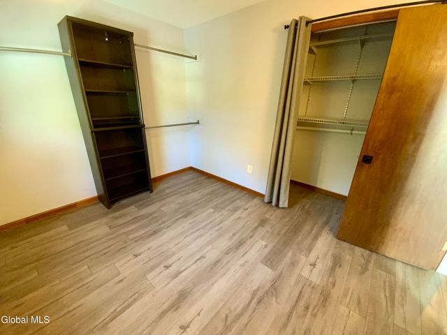 170 Cedarview Lane, Colonie, NY 12189