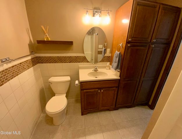 170 Cedarview Lane, Colonie, NY 12189