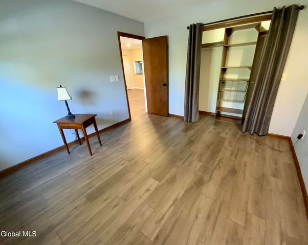 170 Cedarview Lane, Colonie, NY 12189