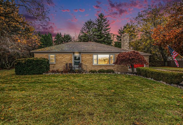 4919 S Green Avenue, Fremont, MI 49412