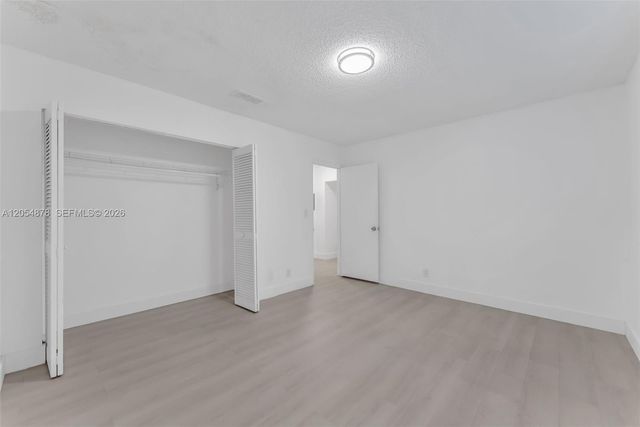 19 SE 4th Terrace, Dania Beach, FL 33004