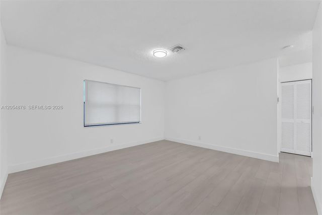 19 SE 4th Terrace, Dania Beach, FL 33004