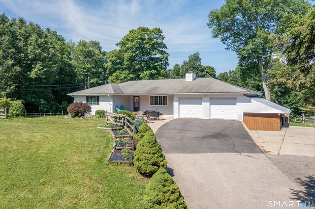 102 Pumpkin Hill Road, Ashford, CT 06278