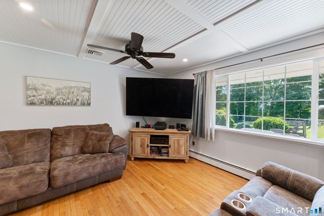 102 Pumpkin Hill Road, Ashford, CT 06278