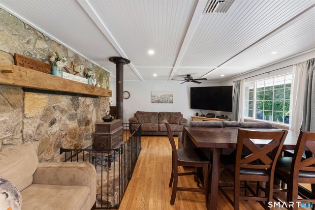 102 Pumpkin Hill Road, Ashford, CT 06278