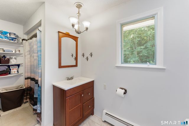 102 Pumpkin Hill Road, Ashford, CT 06278