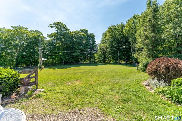 102 Pumpkin Hill Road, Ashford, CT 06278