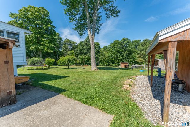 102 Pumpkin Hill Road, Ashford, CT 06278