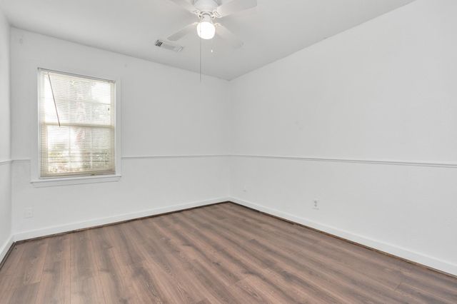 619 E Park Street, Sugar Land, TX 77498