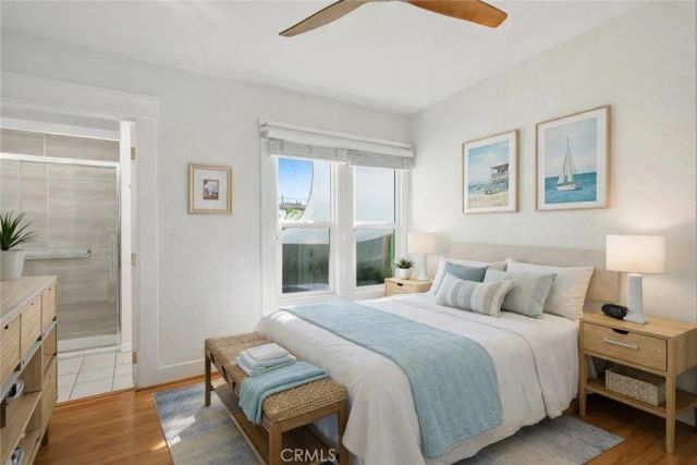 1074 Vina Avenue, Long Beach, CA 90813