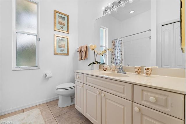 25900 Creekbend DR, Bonita Springs, FL 34135