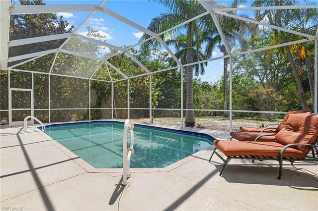 25900 Creekbend DR, Bonita Springs, FL 34135