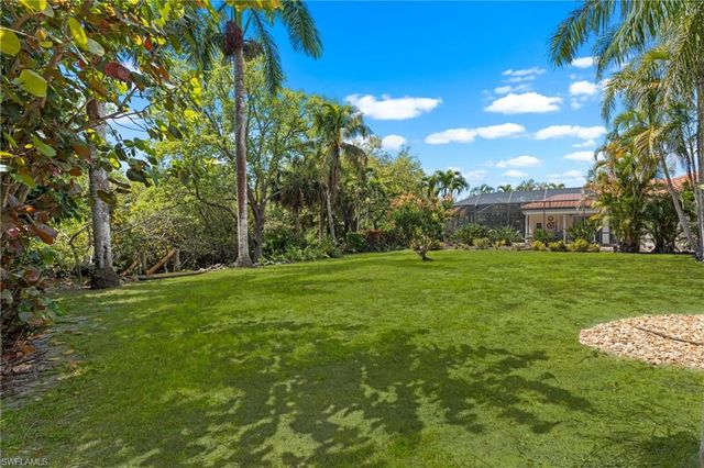 25900 Creekbend DR, Bonita Springs, FL 34135