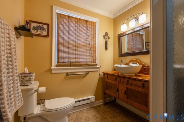 9605 Nandina Dr, Henrico, VA 23228