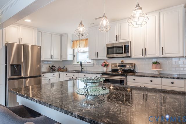 9605 Nandina Dr, Henrico, VA 23228