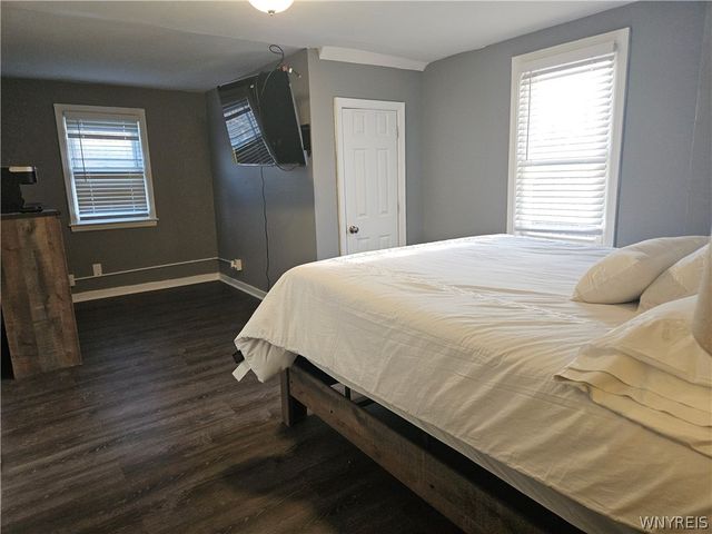 1214 Saunders Sett Road, Lewiston, NY 14305