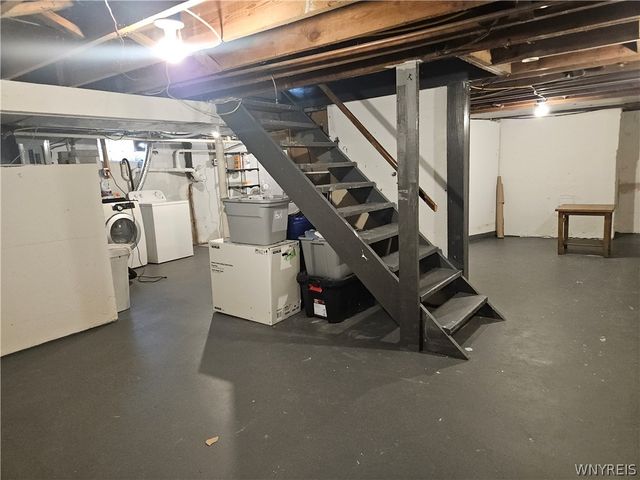 1214 Saunders Sett Road, Lewiston, NY 14305