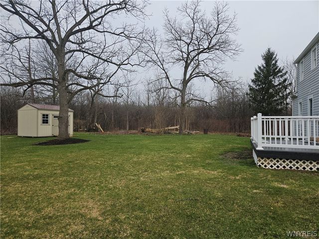 1214 Saunders Sett Road, Lewiston, NY 14305