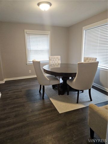 1214 Saunders Sett Road, Lewiston, NY 14305