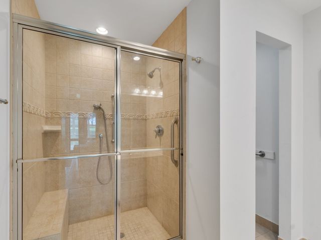 5060 Harmony Circle 102, Vero Beach, FL 32967
