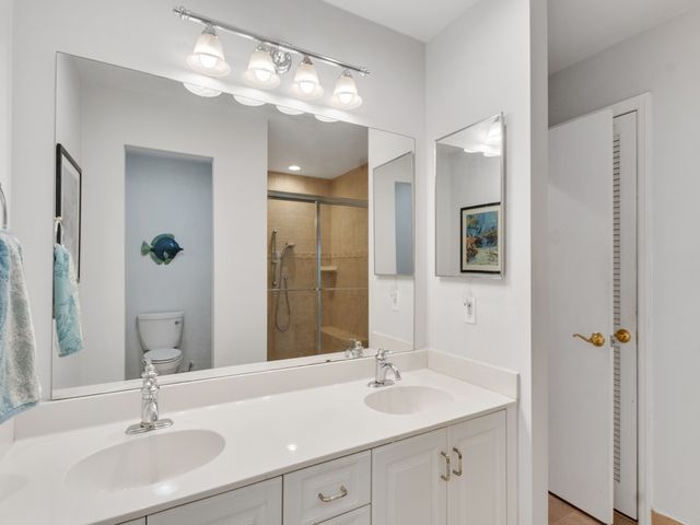 5060 Harmony Circle 102, Vero Beach, FL 32967