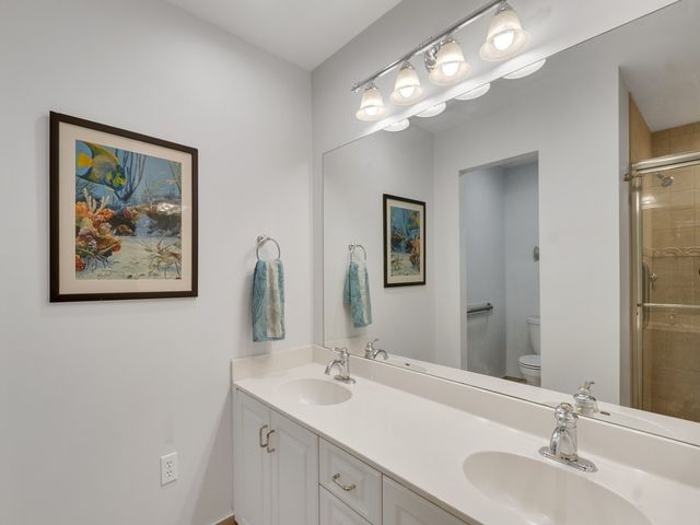 5060 Harmony Circle 102, Vero Beach, FL 32967