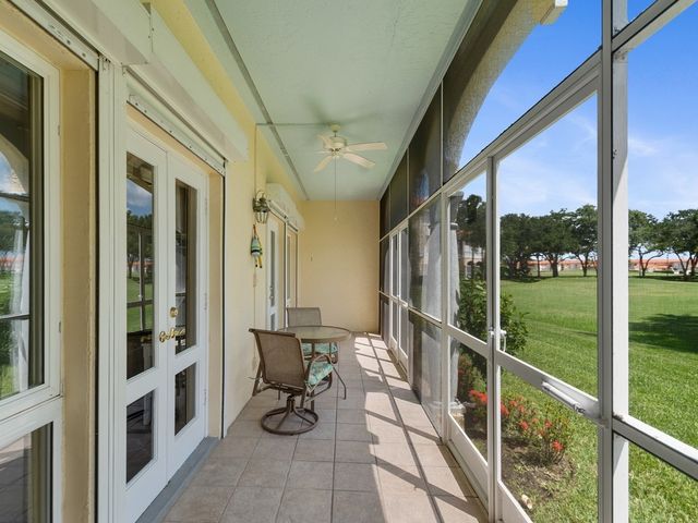 5060 Harmony Circle 102, Vero Beach, FL 32967