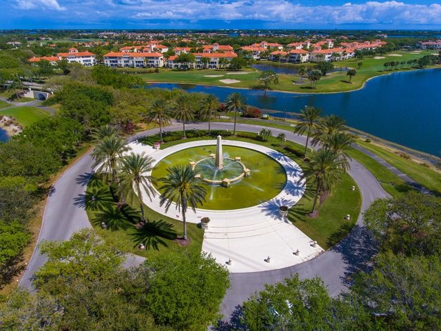 5060 Harmony Circle 102, Vero Beach, FL 32967