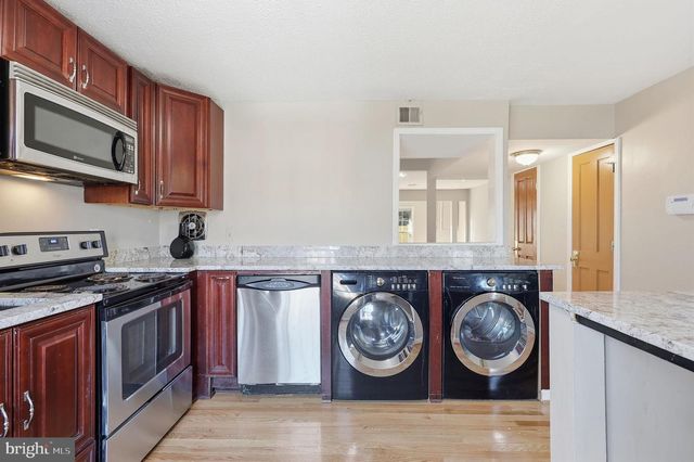 2942 WETHERBURN CT, Woodbridge, VA 22191