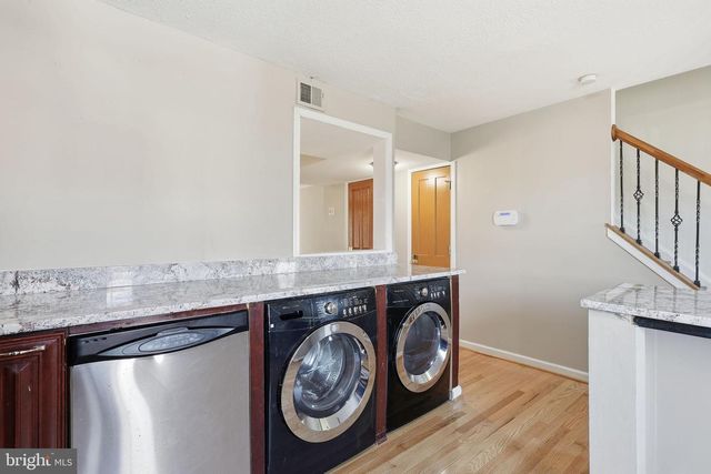 2942 WETHERBURN CT, Woodbridge, VA 22191