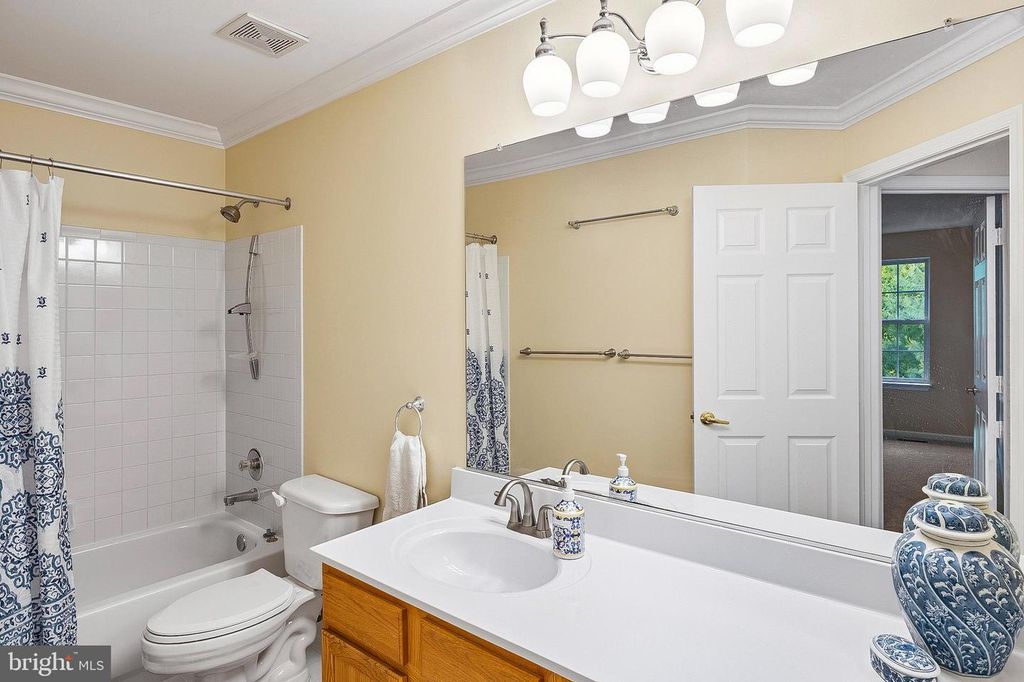 Image 29 of property listing at 9 WATCH CT, Reisterstown, MD 21136