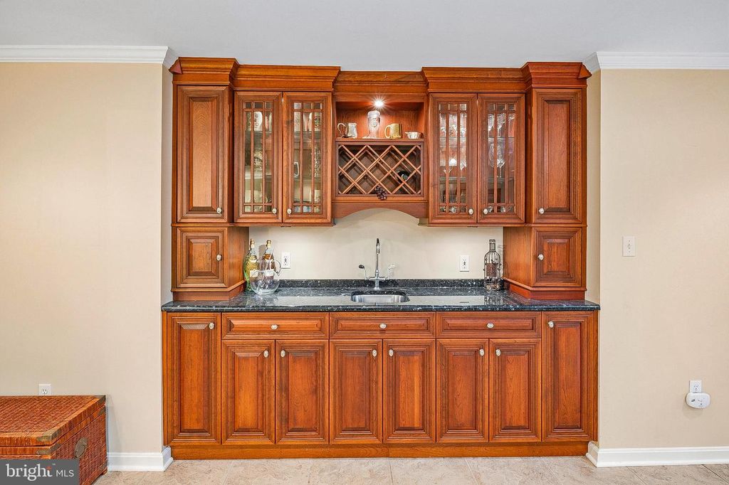 Image 34 of property listing at 9 WATCH CT, Reisterstown, MD 21136