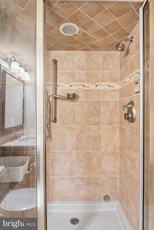 Image 40 of property listing at 9 WATCH CT, Reisterstown, MD 21136